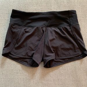 Lululemon black shorts - 4